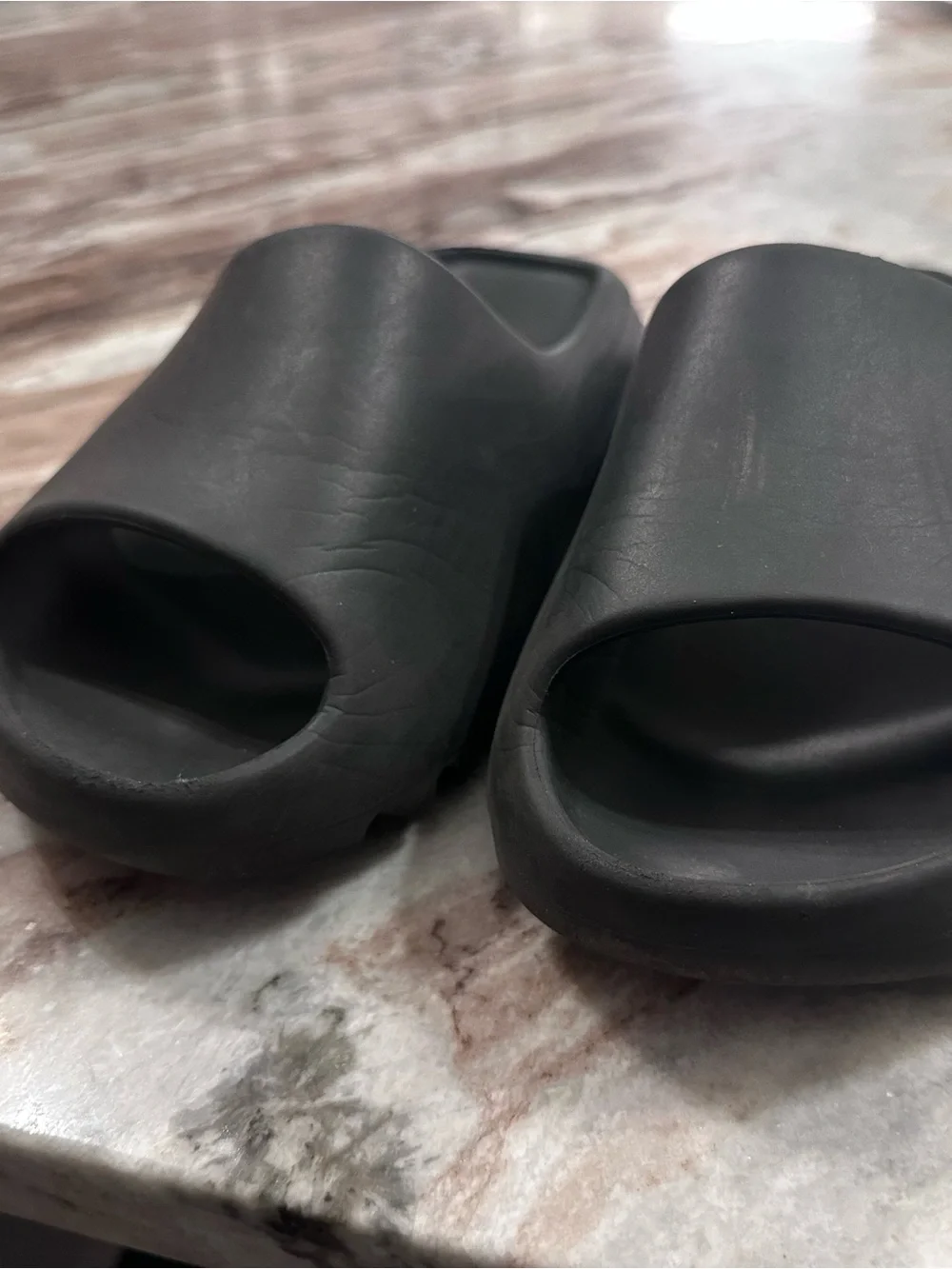adidas Yeezy Kids Slide Sandals in black